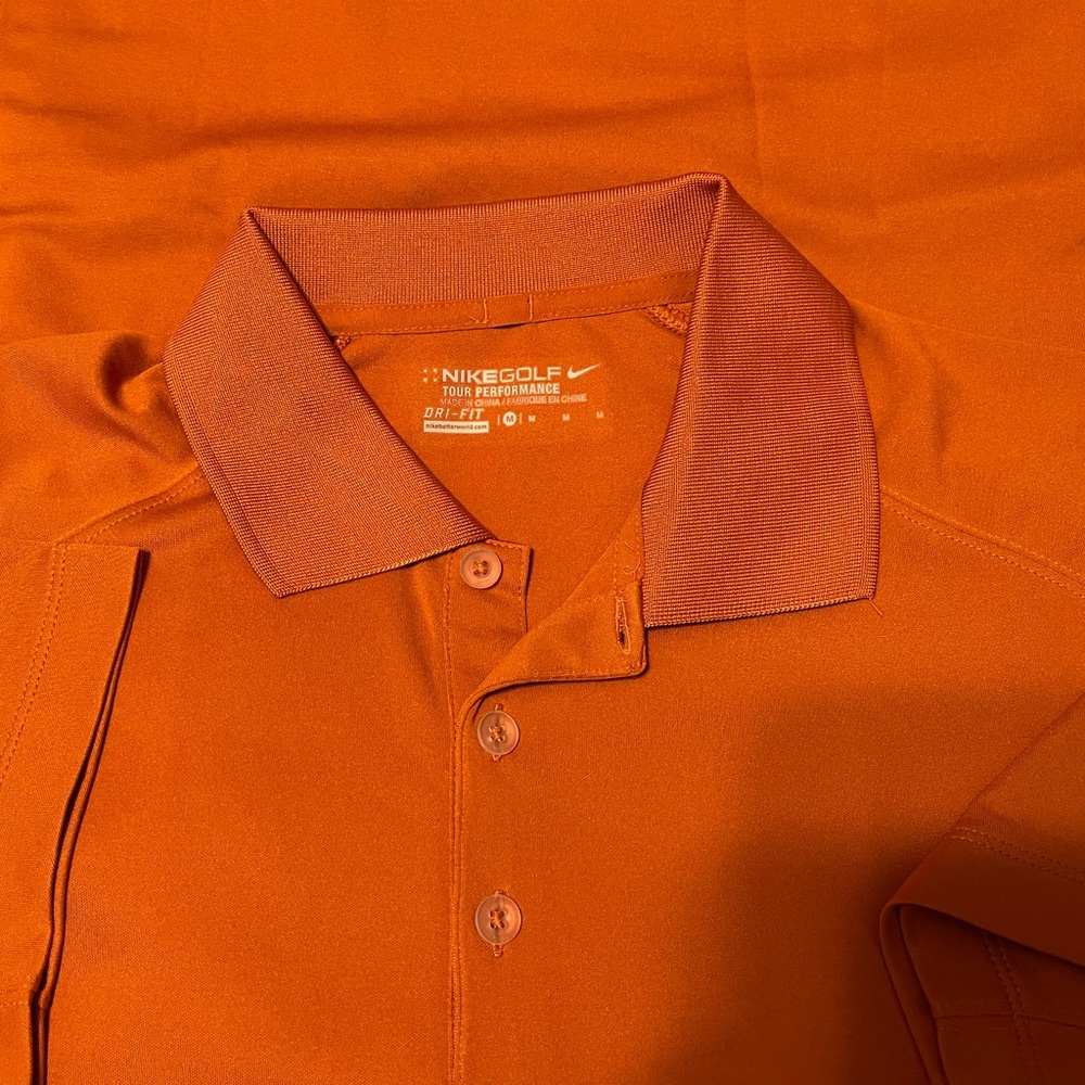 NIKE GOLF TOUR PERFORMANCE DRI-FIT CANYON CLAY ORANGE VICTORY POLO MEN MEDIUM